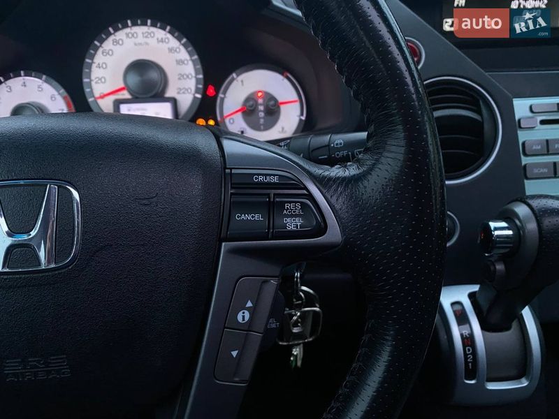 Внедорожник / Кроссовер Honda Pilot 2011 в Киеве