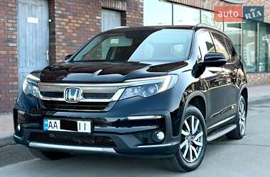 Внедорожник / Кроссовер Honda Pilot 2018 в Киеве