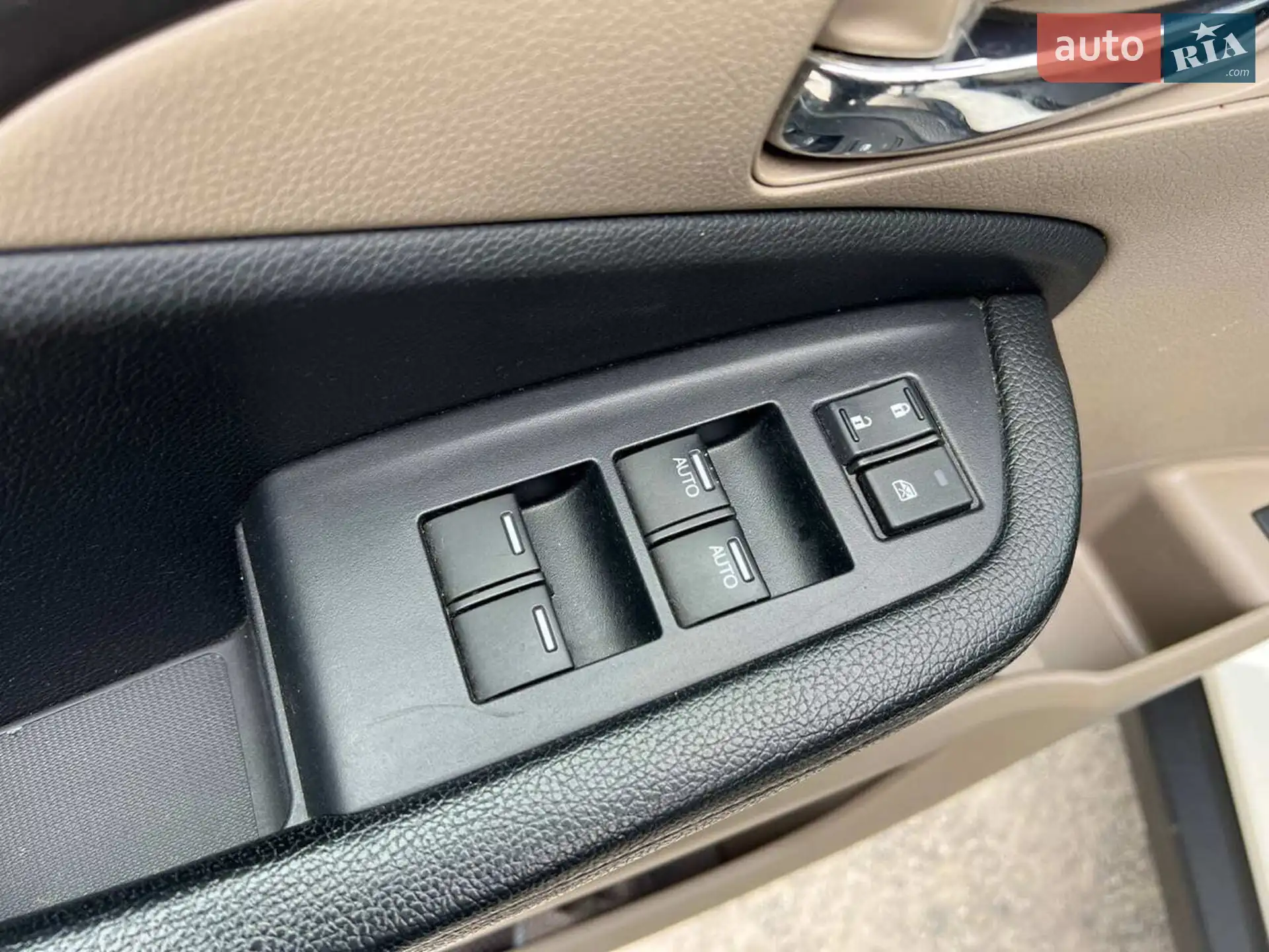 2017 Honda Pilot - мініатюра 16