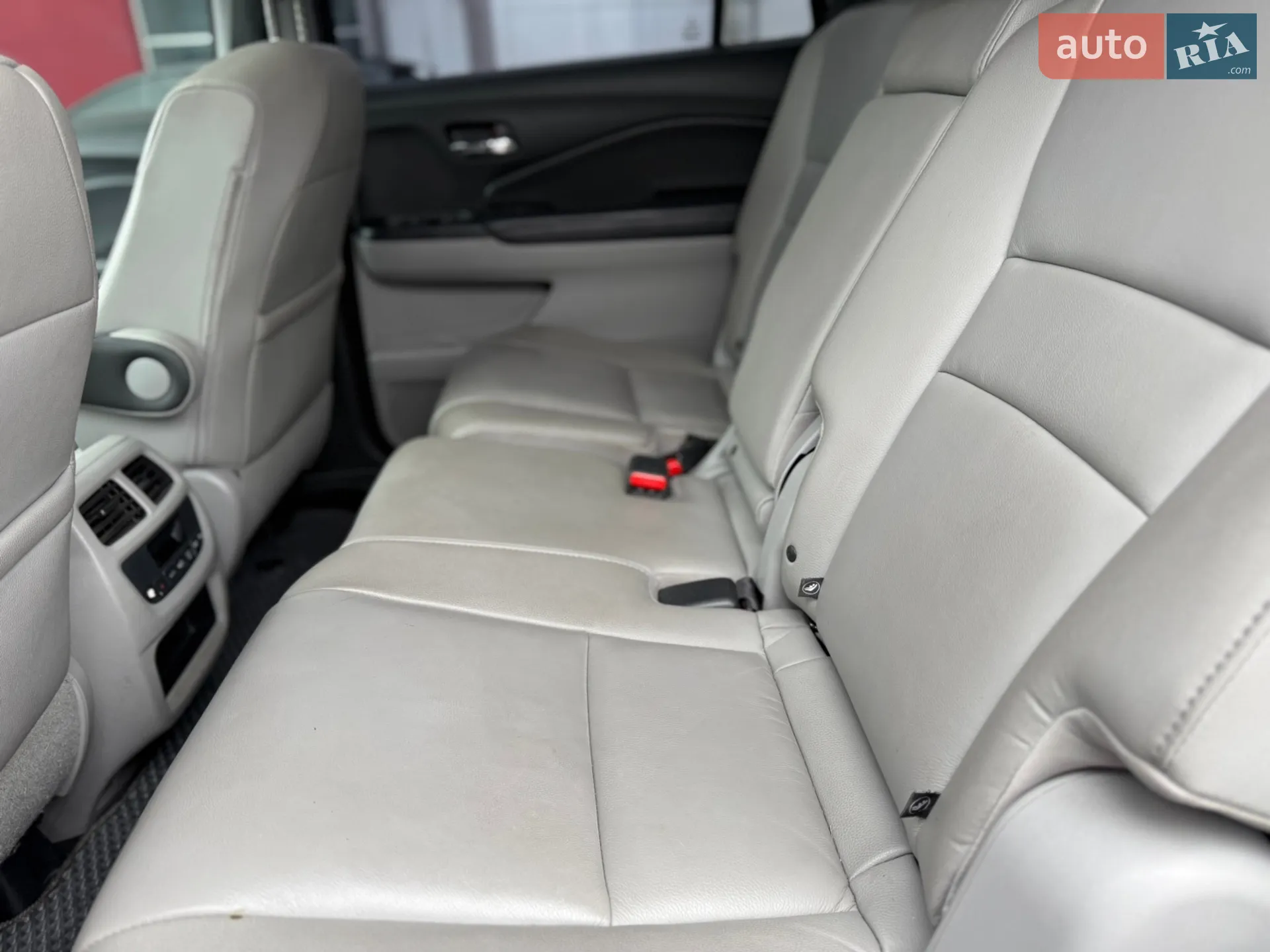 2016 Honda Pilot - мініатюра 13