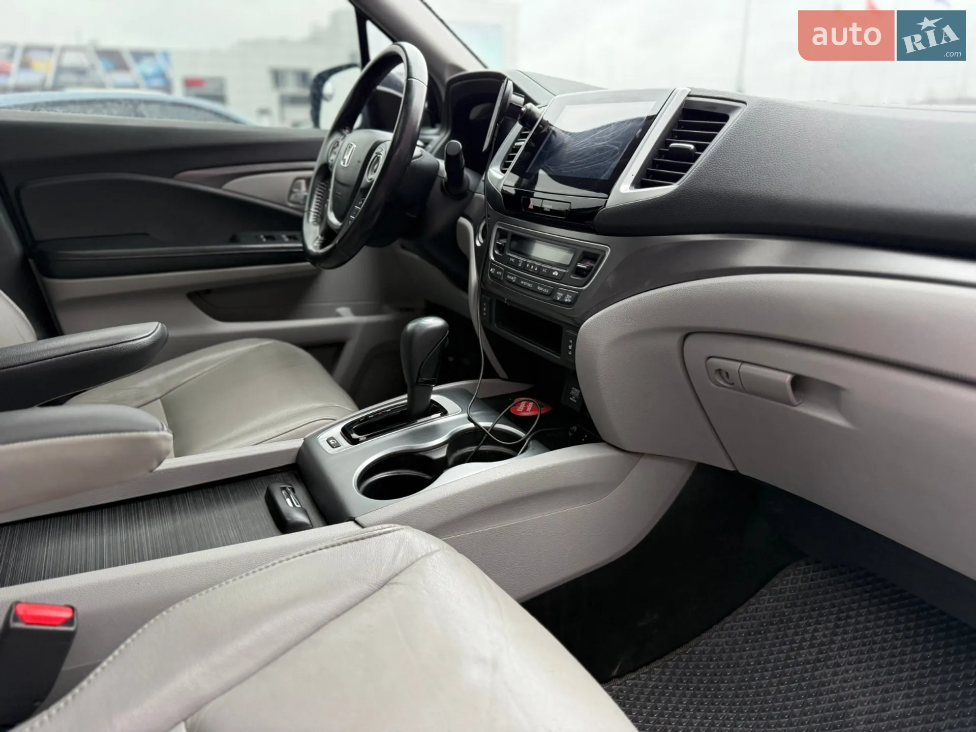 2016 Honda Pilot - мініатюра 17