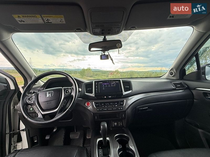 Позашляховик / Кросовер Honda Pilot 2017 в Трускавці