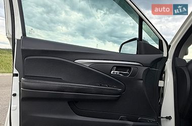 Позашляховик / Кросовер Honda Pilot 2017 в Трускавці