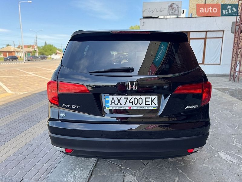 Внедорожник / Кроссовер Honda Pilot 2015 в Харькове