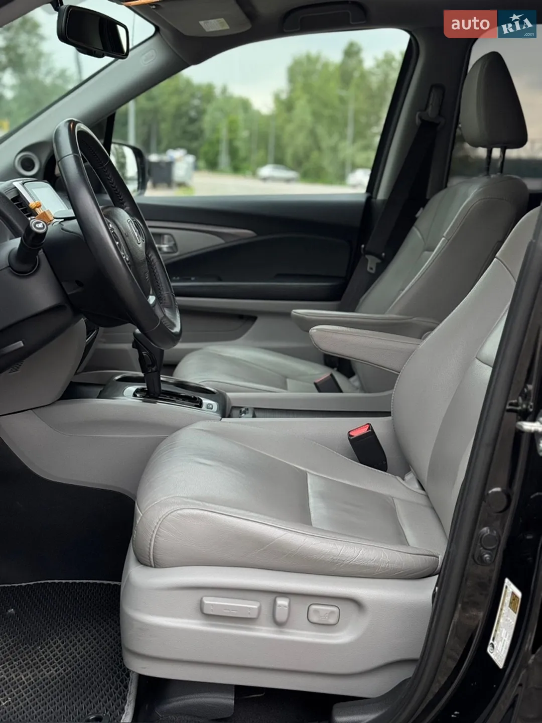 2017 Honda Pilot - мініатюра 21