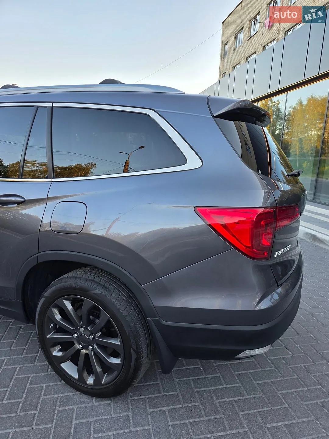 2017 Honda Pilot - мініатюра 3