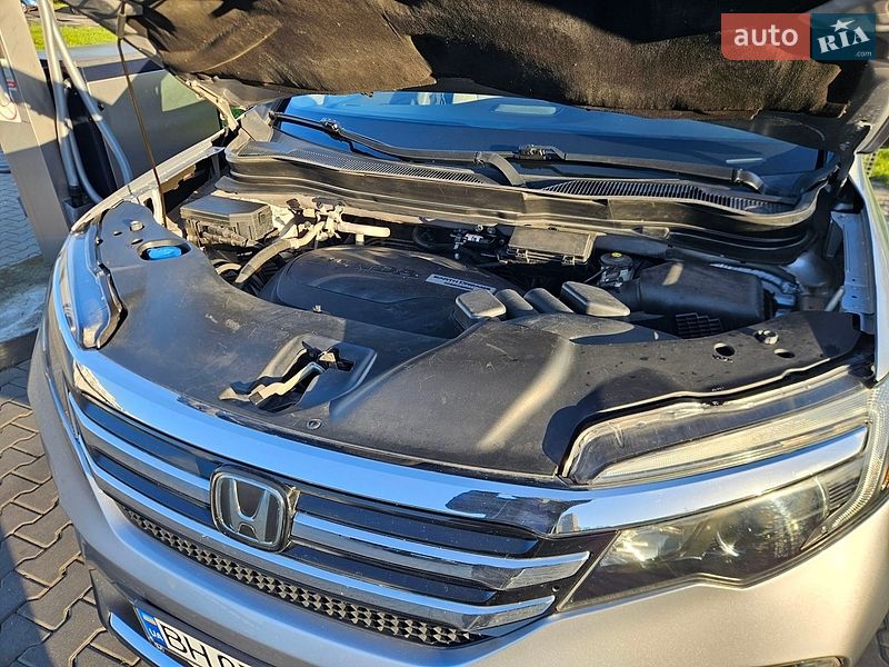 Позашляховик / Кросовер Honda Pilot 2016 в Одесі