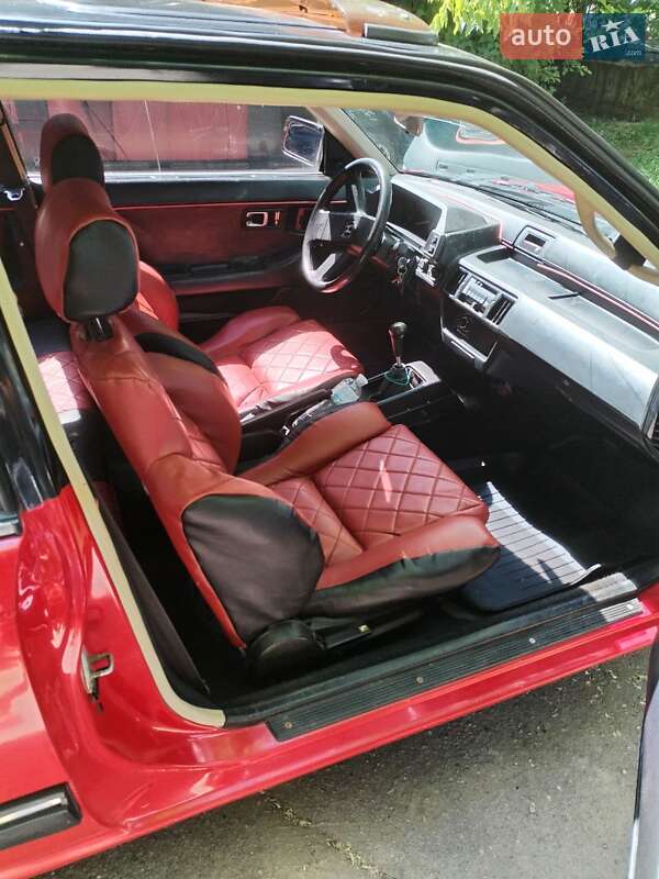 Купе Honda Prelude 1982 в Запоріжжі
