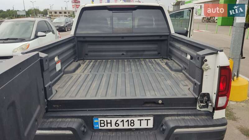 Пикап Honda Ridgeline 2017 в Черноморске