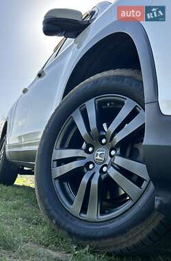 Пикап Honda Ridgeline 2017 в 