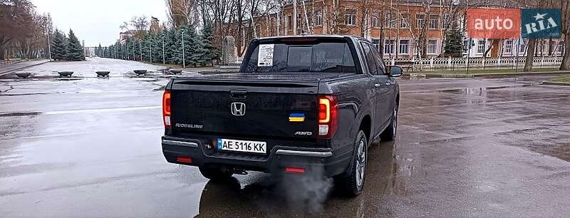 Пікап Honda Ridgeline 2018 в Новомосковську фото 26 Пікап Honda Ridgeline 2018 в Новомосковську