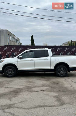 Пикап Honda Ridgeline 2017 в 