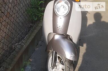 Скутер Honda Scoopy AF-55 2004 в Нововолынске