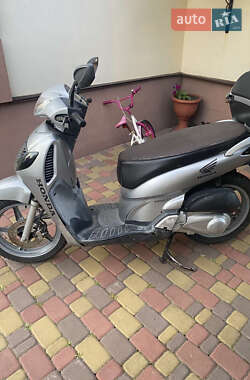 Мопеды Honda SH 150 2012 в 