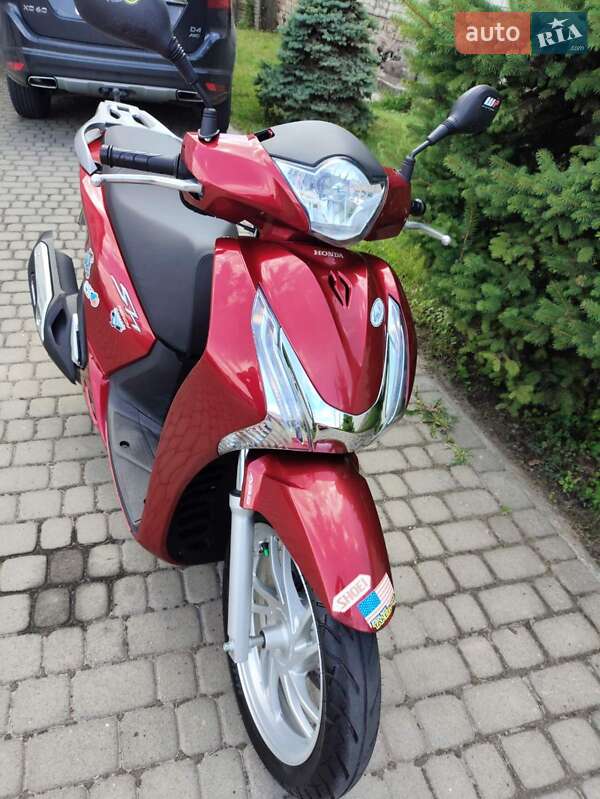 Скутер Honda SH 150 2014 в Ковеле фото 15 Скутер Honda SH 150 2014 в Ковеле