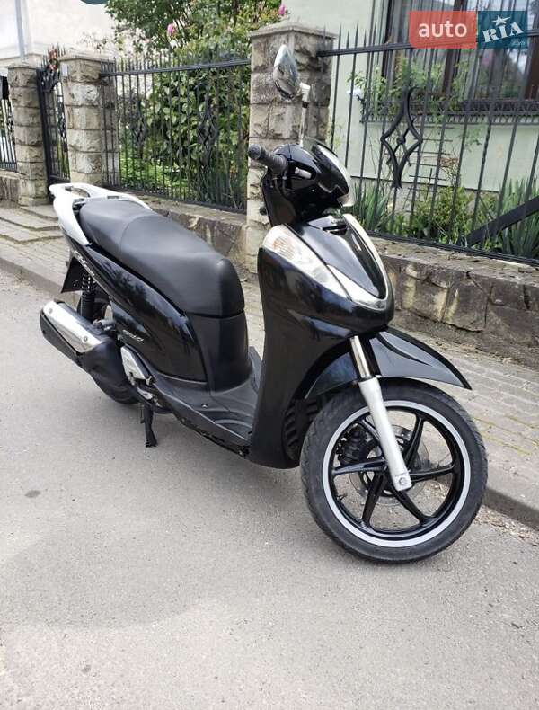 Грузовые мотороллеры, мотоциклы, скутеры, мопеды Honda SH 300i 2011 в Ковеле