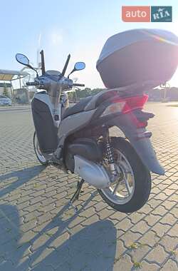 Мопеди Honda SH 300i 2014 в 