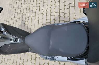 Макси-скутер Honda SH 300i 2013 в 