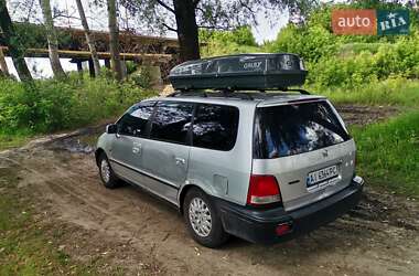Минивэн Honda Shuttle 1999 в 
