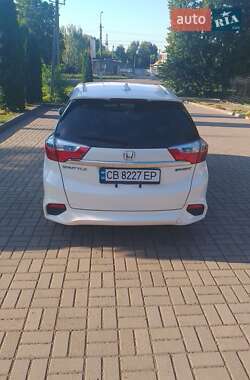 Минивэн Honda Shuttle 2016 в 