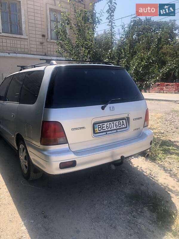 Минивэн Honda Shuttle 1997 в 