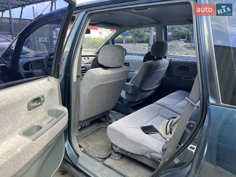 Минивэн Honda Shuttle 1998 в Днепре