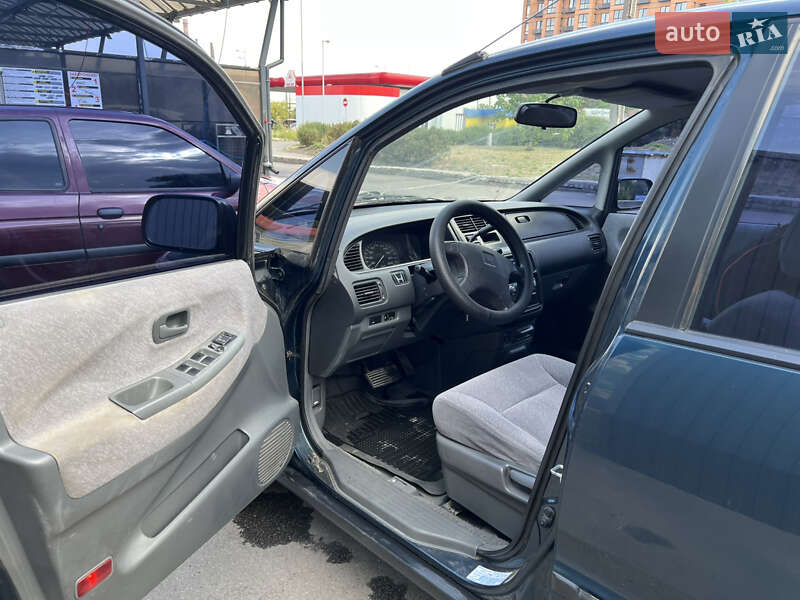 Минивэн Honda Shuttle 1998 в Днепре