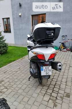 Максі-скутер Honda Silver Wing 400 2011 в Ірпені