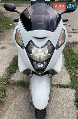 Макси-скутер Honda Silver Wing 400 2003 в 