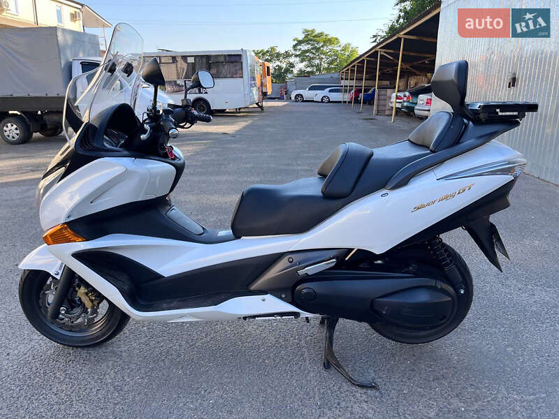 Грузовые мотороллеры, мотоциклы, скутеры, мопеды Honda Silver Wing 600 2011 в Одессе