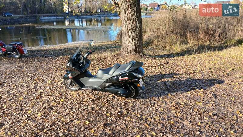 Максі-скутер Honda Silver Wing 600 2008 в Кропивницькому фото 3 Максі-скутер Honda Silver Wing 600 2008 в Кропивницькому