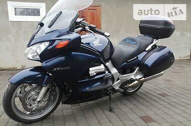 Мотоцикл Спорт-туризм Honda ST 1300 Pan European 2004 в Звягеле