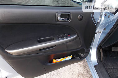 Универсал Honda Stream 2003 в 