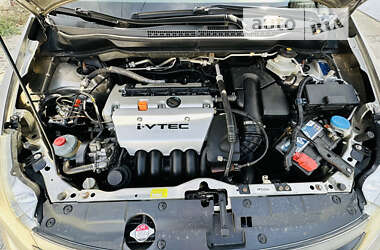 Минивэн Honda Stream 2004 в 