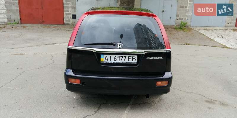 Минивэн Honda Stream 2003 в Косове