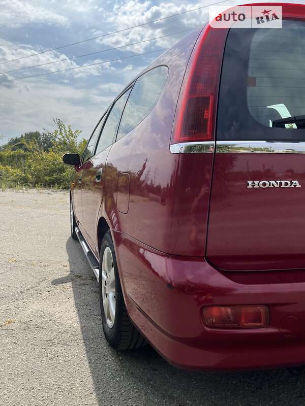 Минивэн Honda Stream 2001 в Полтаве