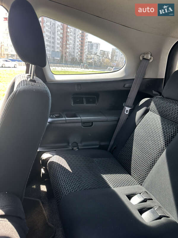 Минивэн Honda Stream 2005 в Киеве