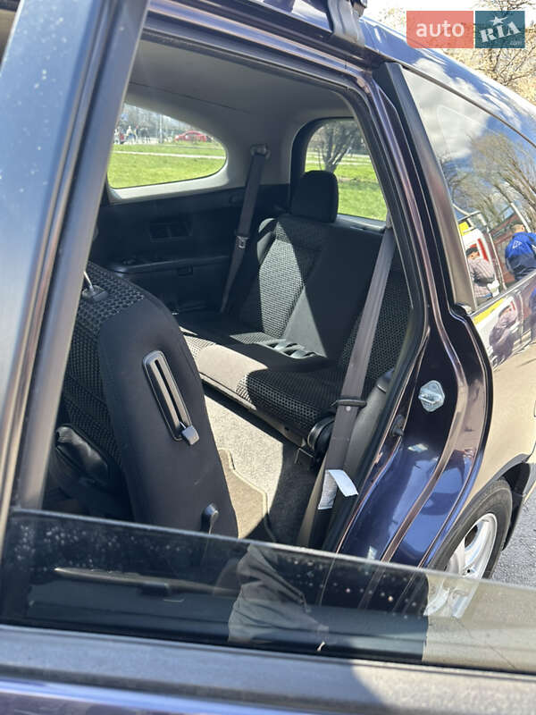 Минивэн Honda Stream 2005 в Киеве