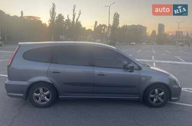 Минивэн Honda Stream 2004 в 