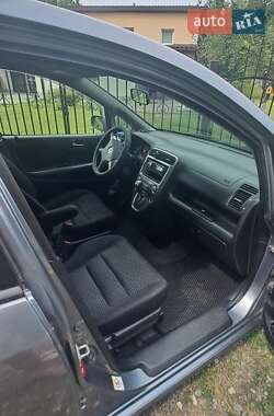 Минивэн Honda Stream 2004 в 