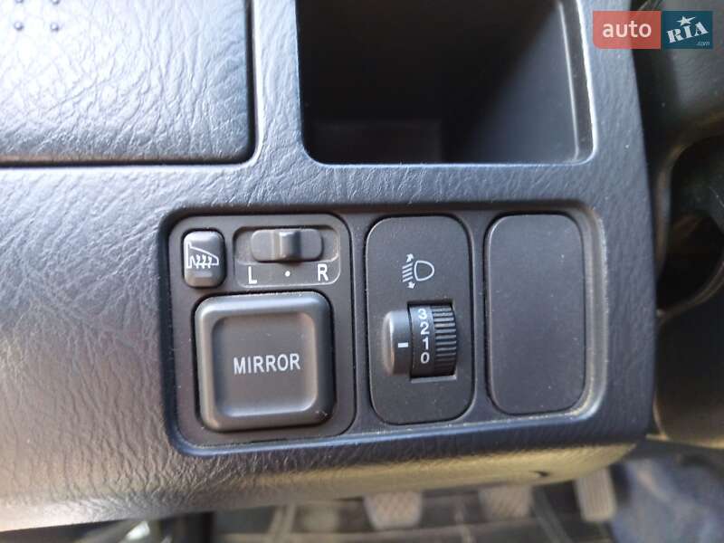 Минивэн Honda Stream 2001 в Мироновке