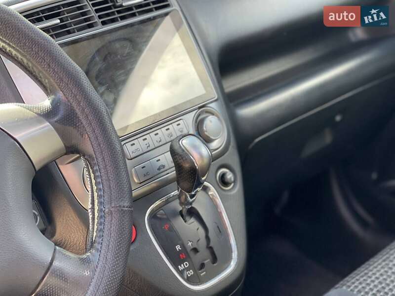 Минивэн Honda Stream 2004 в Конотопе