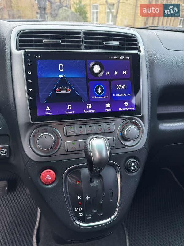 Минивэн Honda Stream 2004 в Киеве фото 15 Минивэн Honda Stream 2004 в Киеве