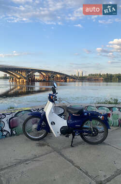 Мопеды Honda Super Cub 50 2009 в 