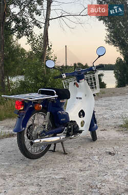 Мопеды Honda Super Cub 50 2009 в 