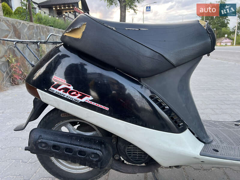 Мопеди Honda Tact AF-16 1989 в Хмельницькому фото 14 Мопеди Honda Tact AF-16 1989 в Хмельницькому