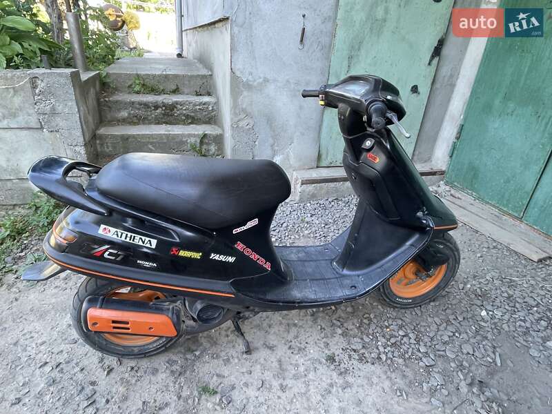 Мопеды Honda Tact AF-24 1993 в Виннице