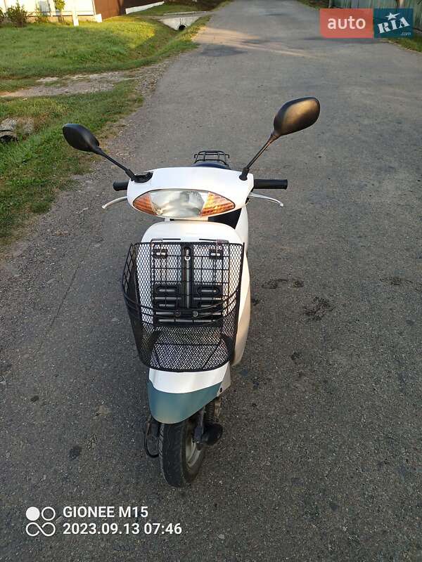 Максі-скутер Honda Tact AF-51 2000 в Коломиї