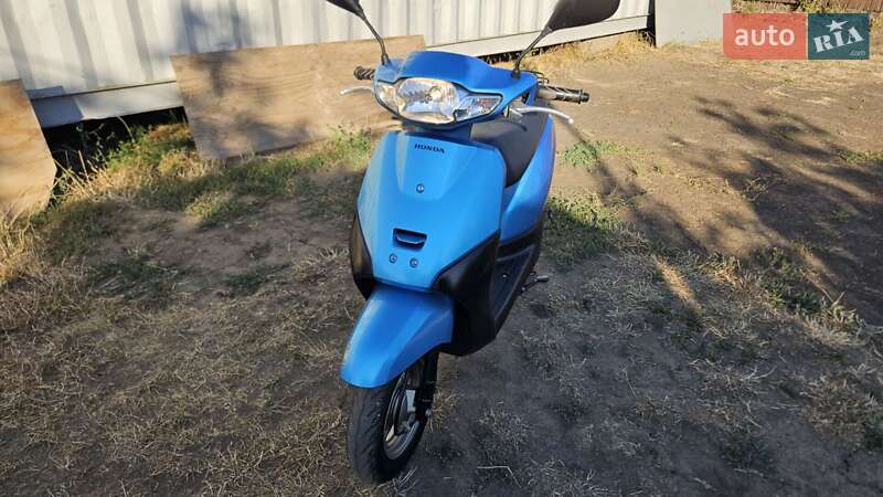Honda Tact AF-75 2015
