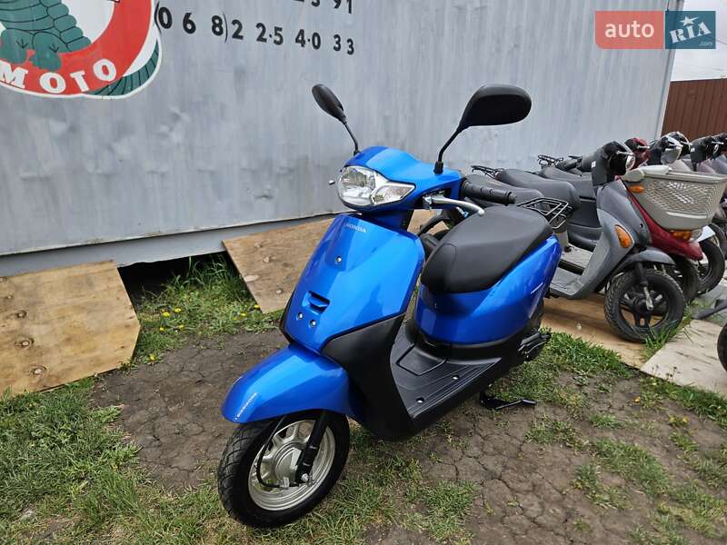 Honda Tact AF-79 2016